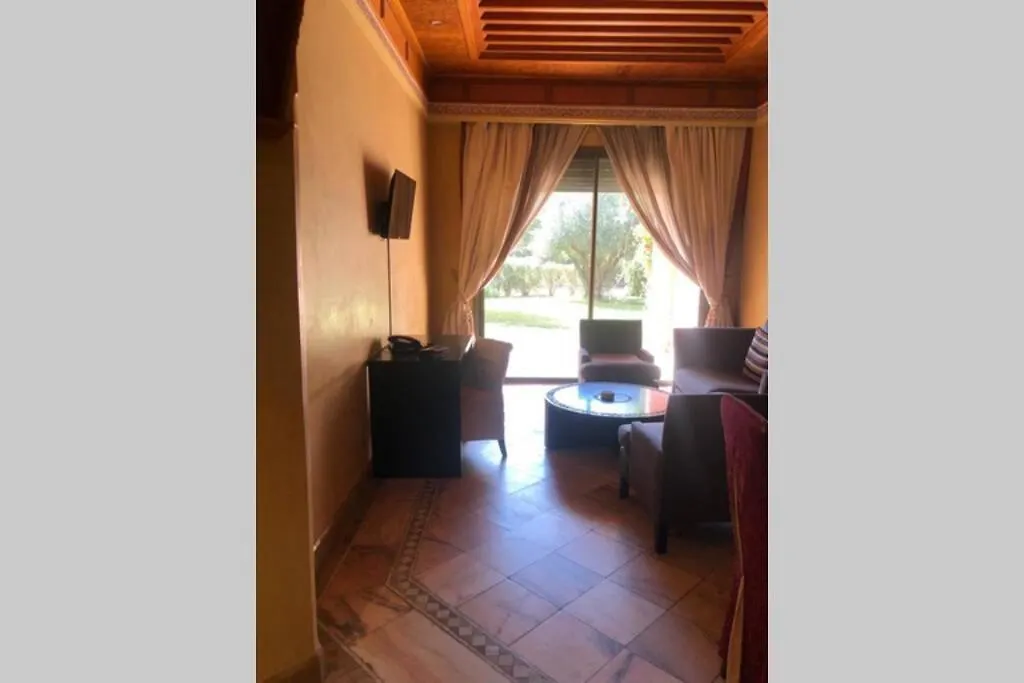Bel Appartement Au Rez-De-Jardin Dans La Palmeraie Marrakesh